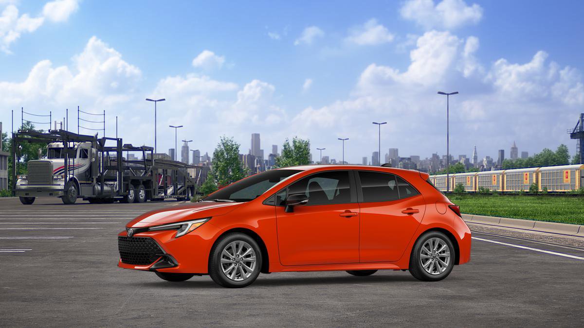 New 2026 Toyota Corolla SE image 3