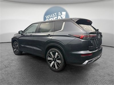 New 2026 Mitsubishi Outlander SE image 6