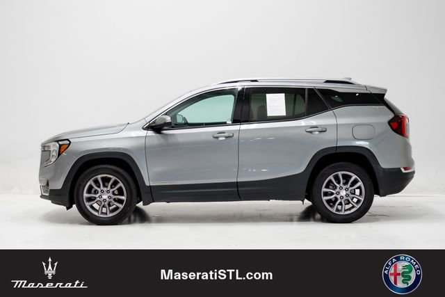 Used 2024 GMC Terrain SLT image 21