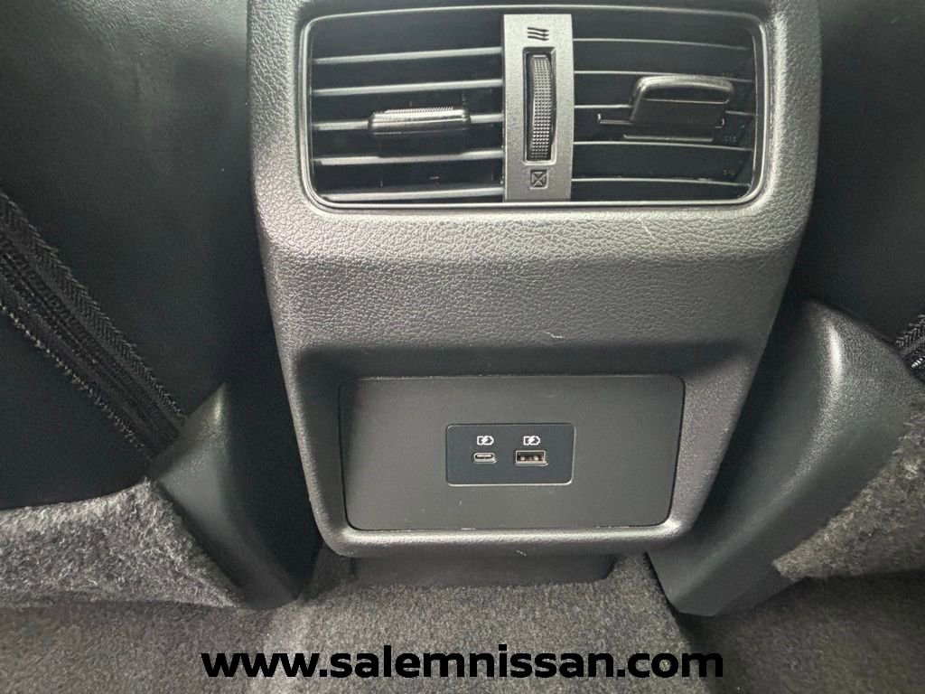 Certified 2023 Nissan Rogue SV w/ SV Premium B Package image 14