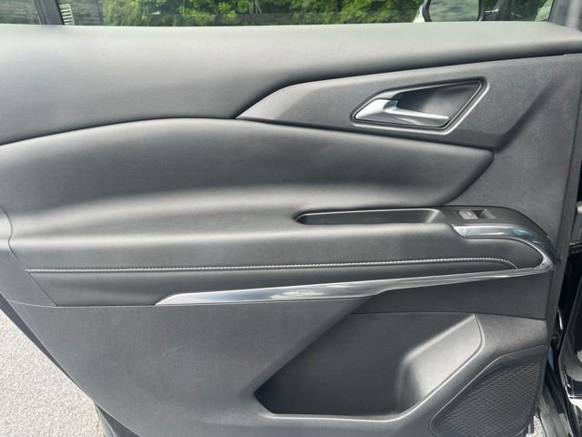 Used 2024 Chevrolet Traverse LT AWD/4WD image 17