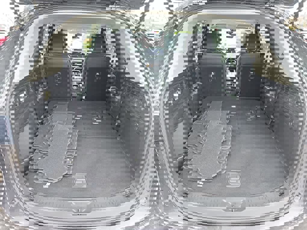 Used 2024 MAZDA CX-90 Plug-In Hybrid w/ Preferred image 31