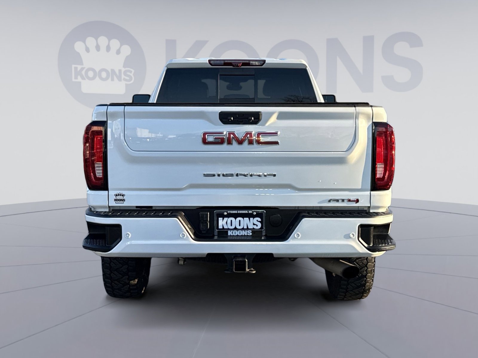 Used 2023 GMC Sierra 2500 AT4 w/ AT4 Premium Plus Package image 5