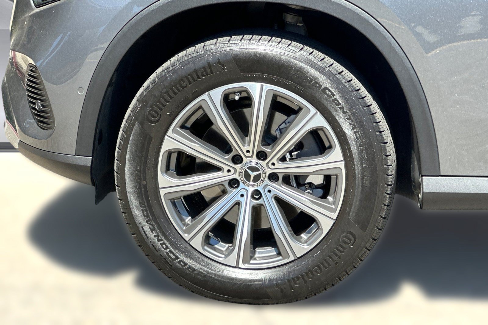 Used 2023 Mercedes-Benz GLC 300 4MATIC image 12