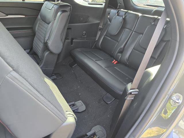 New 2026 Ford Explorer ST-Line image 24