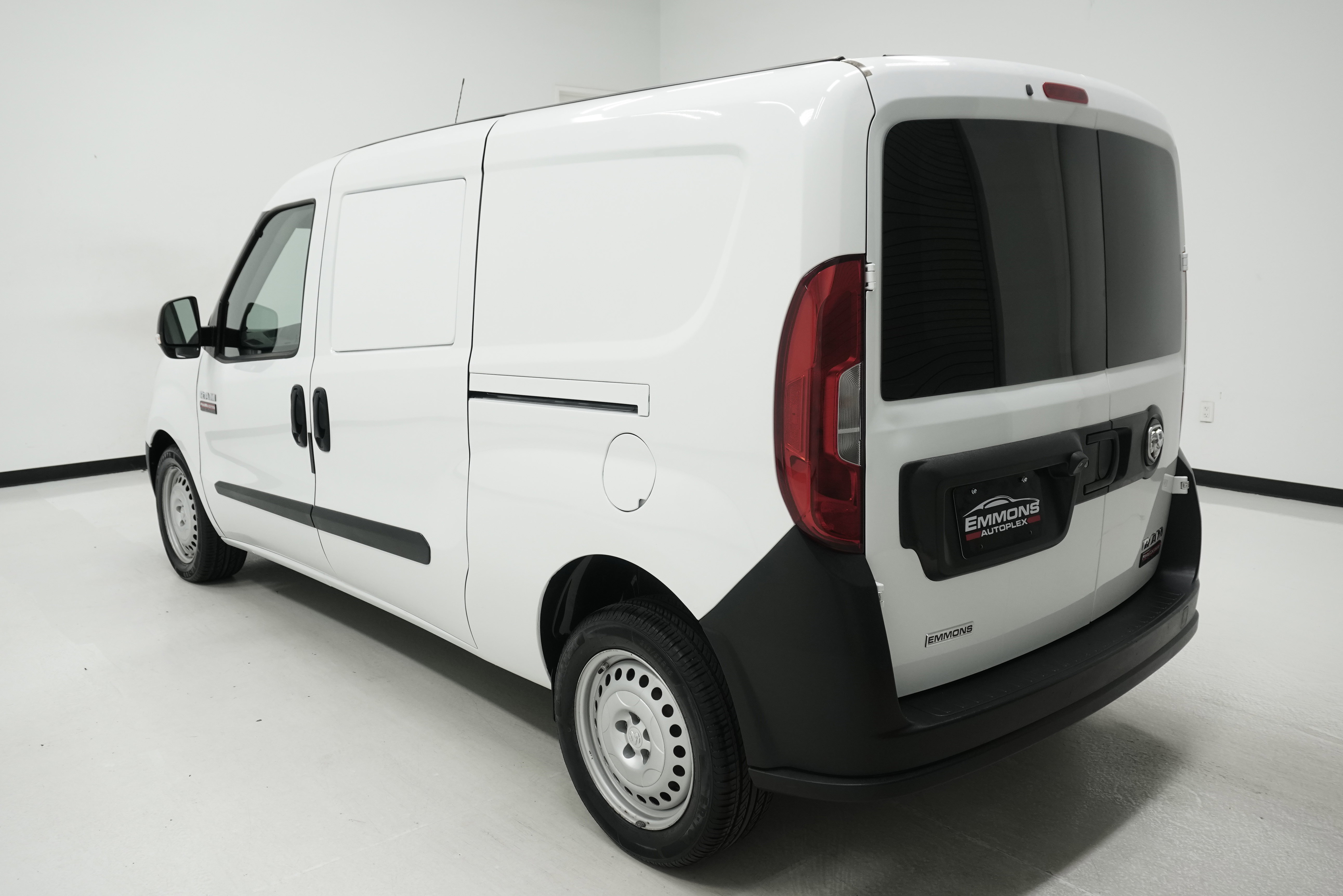 Used 2019 RAM ProMaster City Tradesman FWD image 6