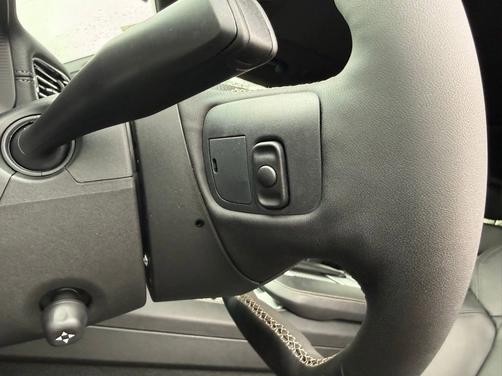 New 2026 Jeep Grand Wagoneer L 4WD image 15