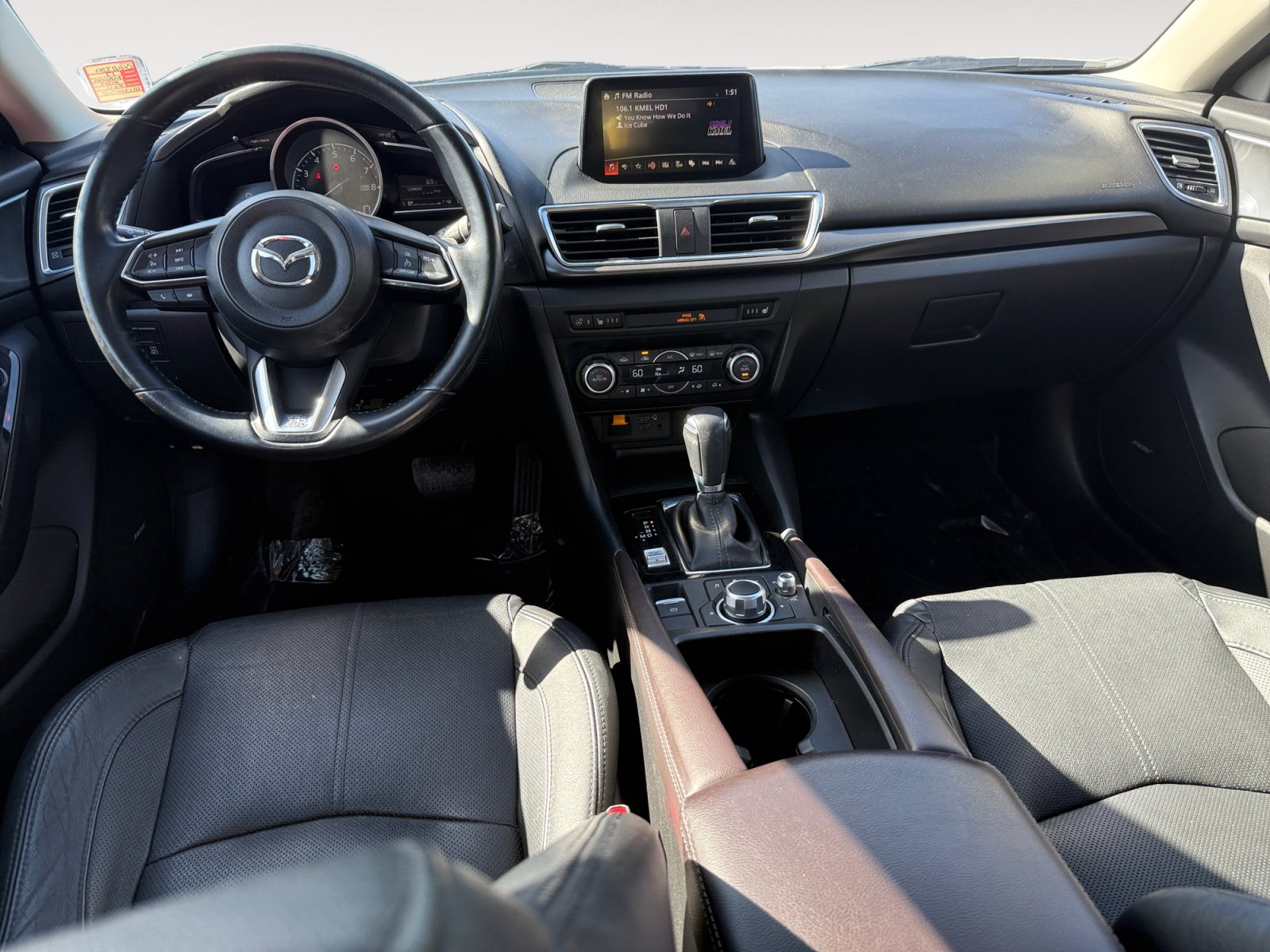 Used 2017 MAZDA MAZDA3 Grand Touring w/ Premium Equipment Package FWD image 15