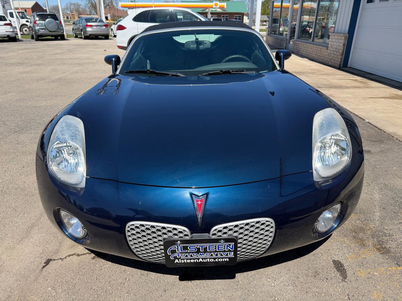 Used 2008 Pontiac Solstice Convertible w/ Preferred Package RWD image 8