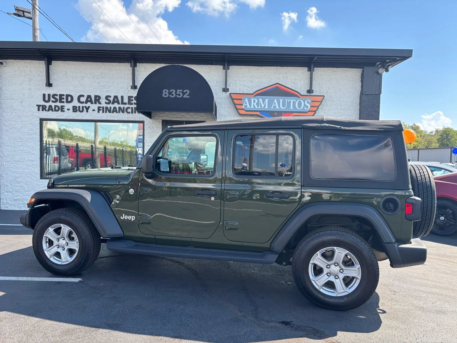 Used 2021 Jeep Wrangler Unlimited Sport AWD/4WD image 3