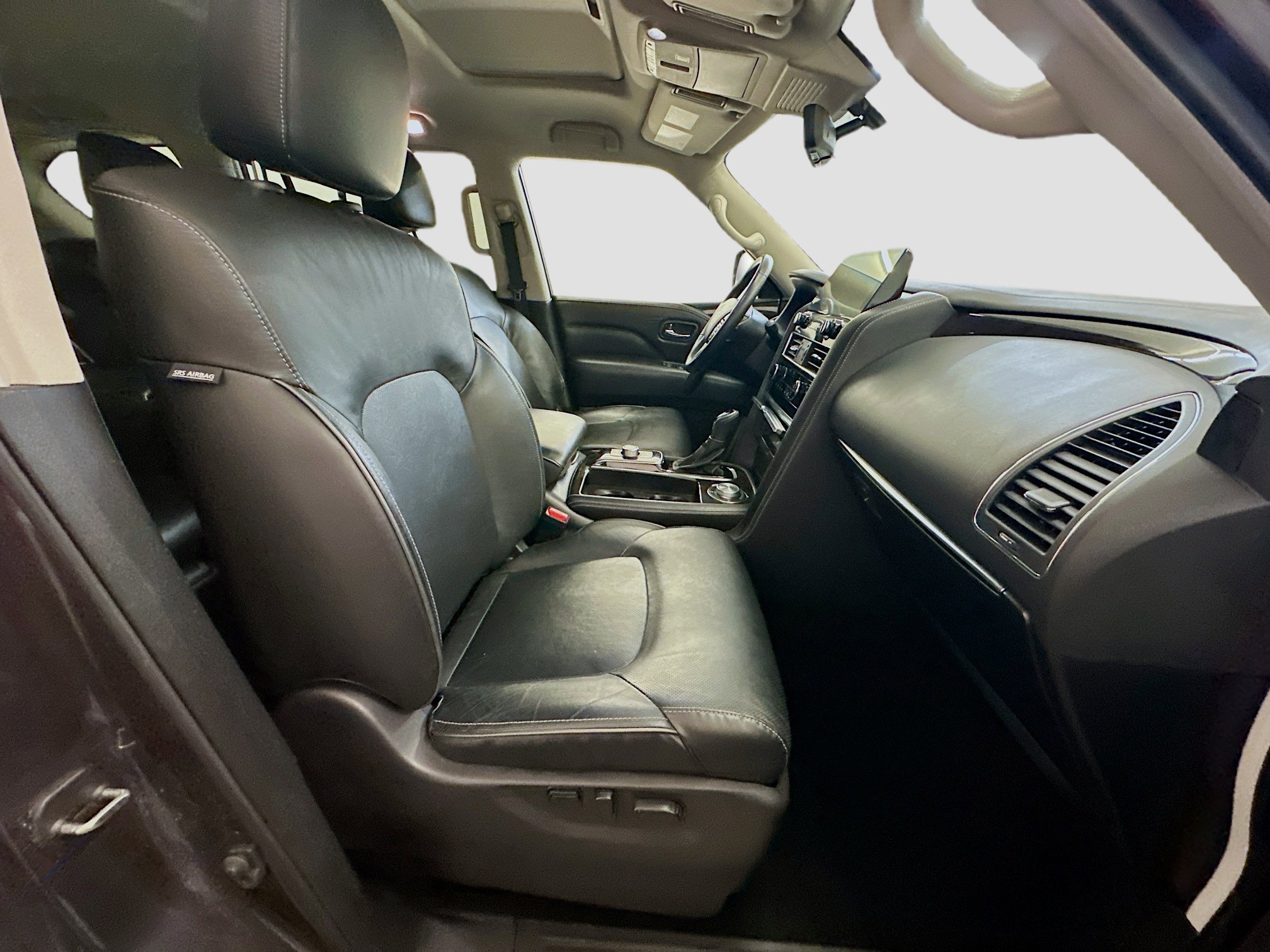 Used 2024 INFINITI QX80 Luxe image 35