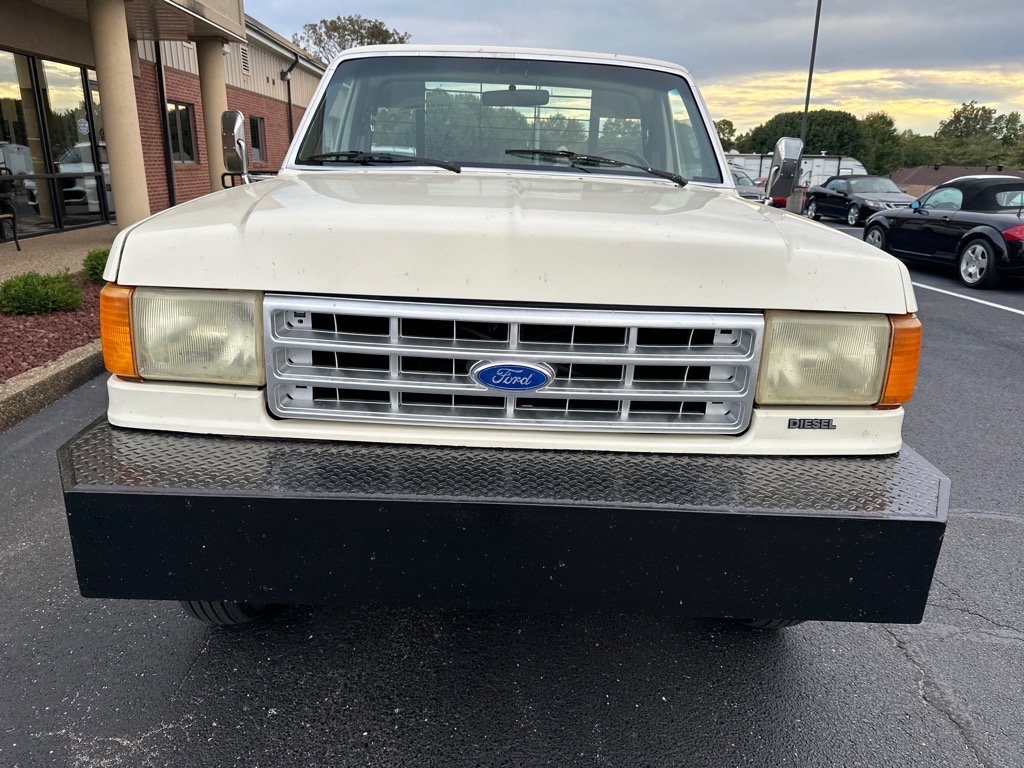 Used 1989 Ford F350 4x4 Regular Cab image 2