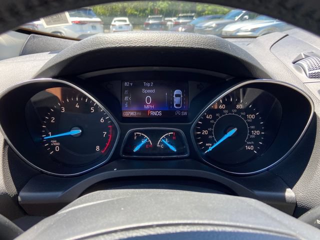 Used 2019 Ford Escape Titanium AWD/4WD image 17