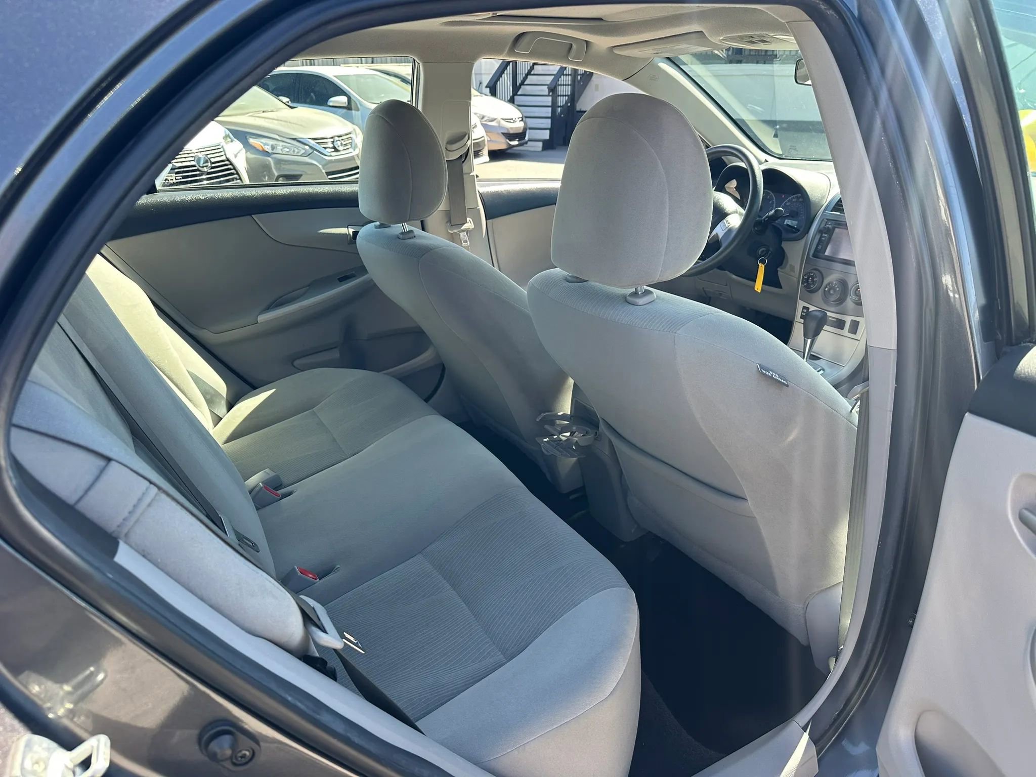 Used 2013 Toyota Corolla LE w/ Premium Pkg image 11