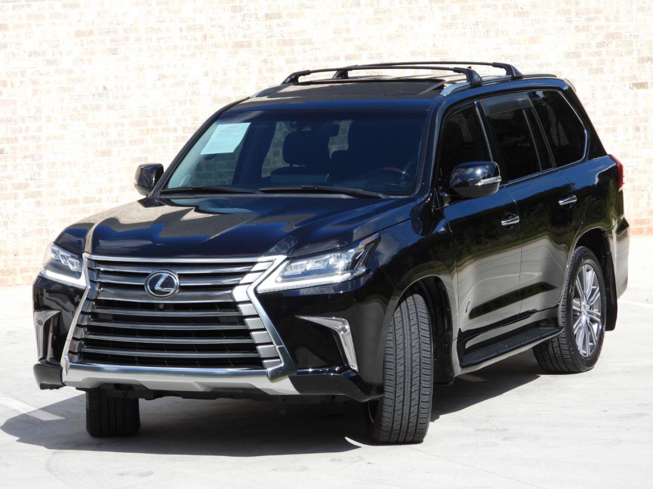 Used 2016 Lexus LX 570 4WD w/ 3rd Row & Luxury Pkg image 21