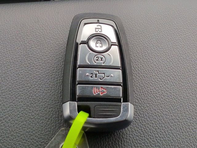 New 2026 Ford F250 XLT w/ XLT Premium Package image 33