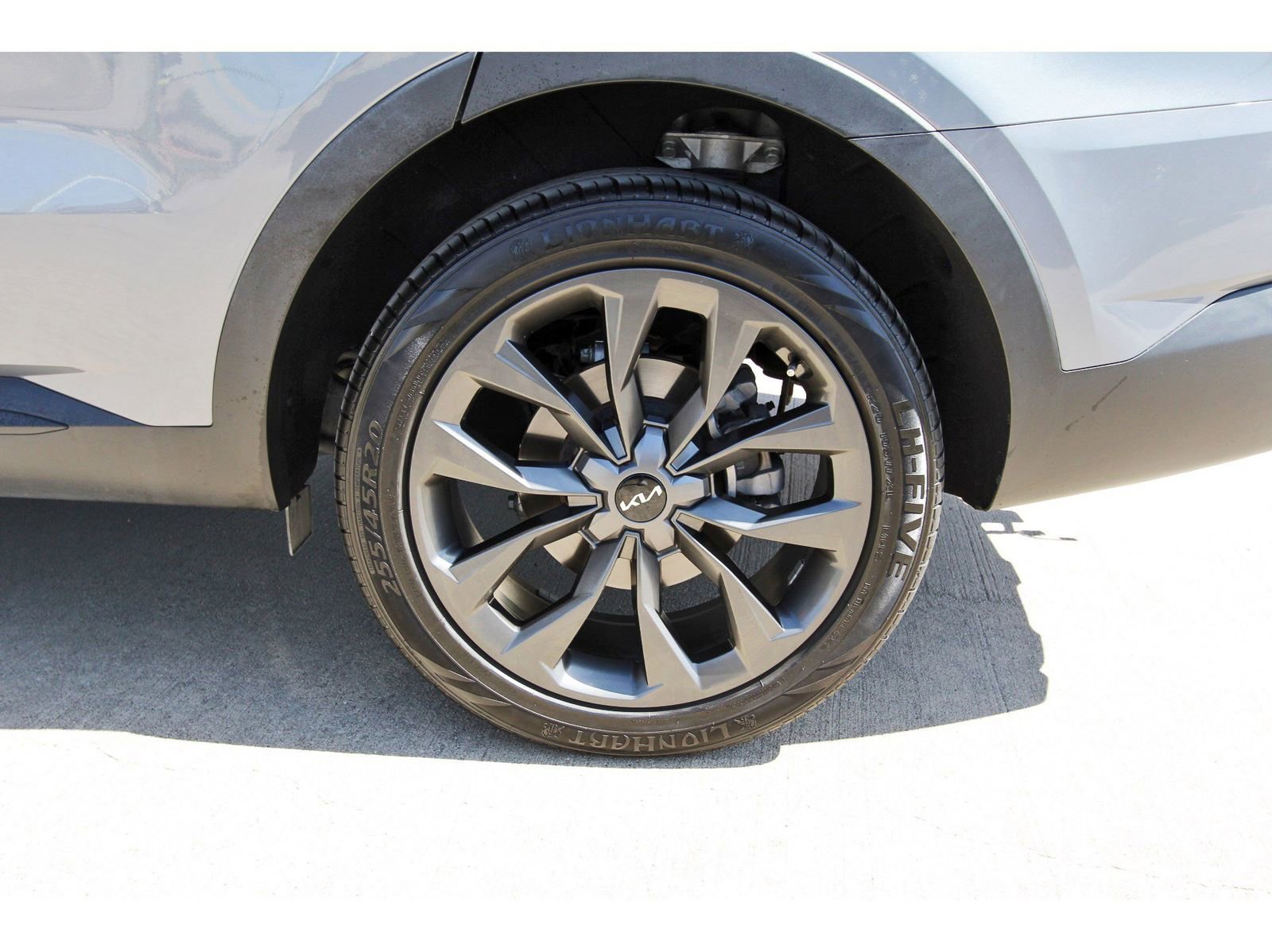 Used 2023 Kia Sorento SX Prestige image 32