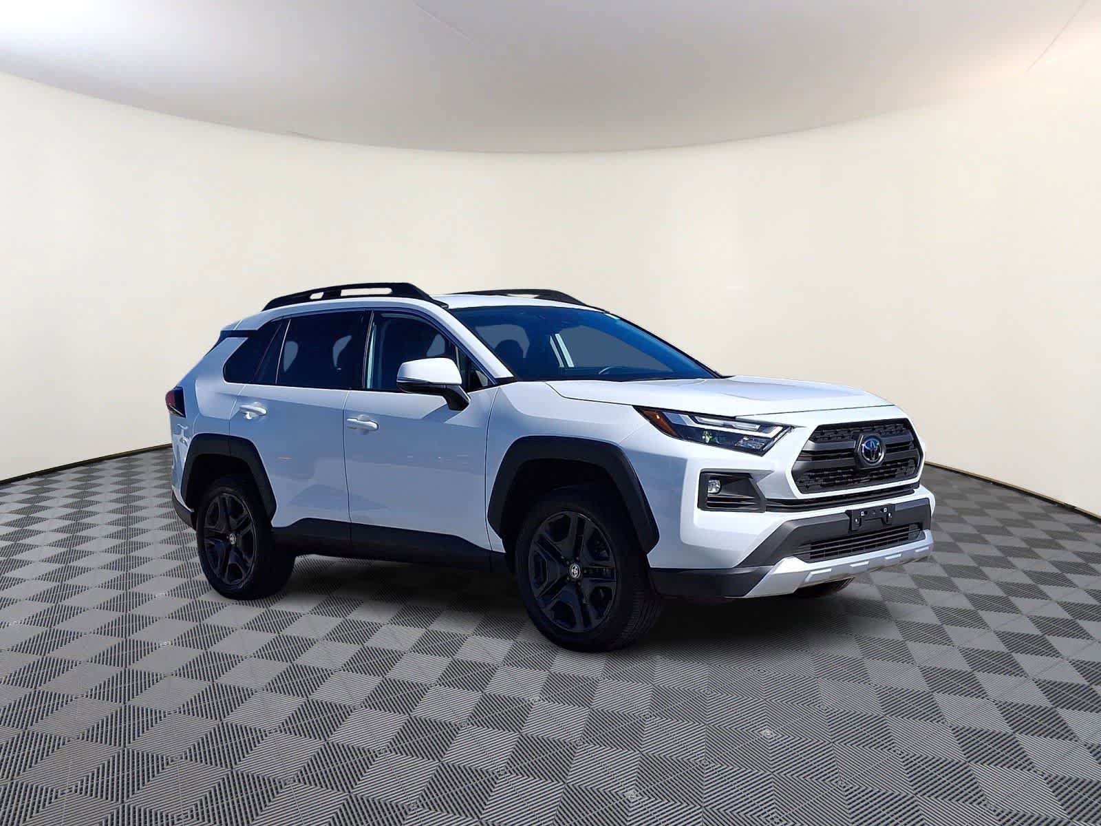 Certified 2024 Toyota RAV4 Adventure AWD/4WD image 5