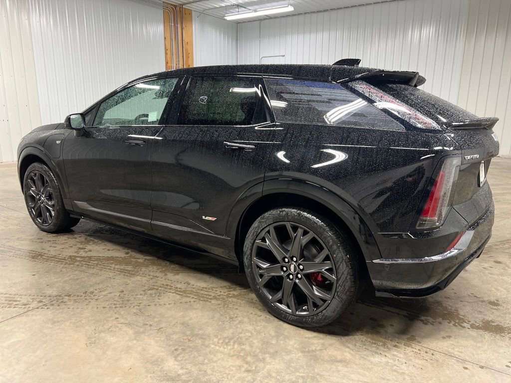 New 2026 Cadillac Optiq V image 6