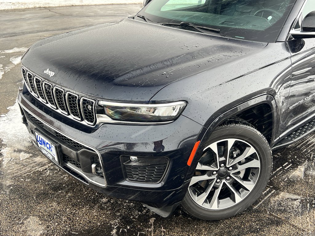 Used 2024 Jeep Grand Cherokee L Overland w/ Advanced Protech Group III image 8