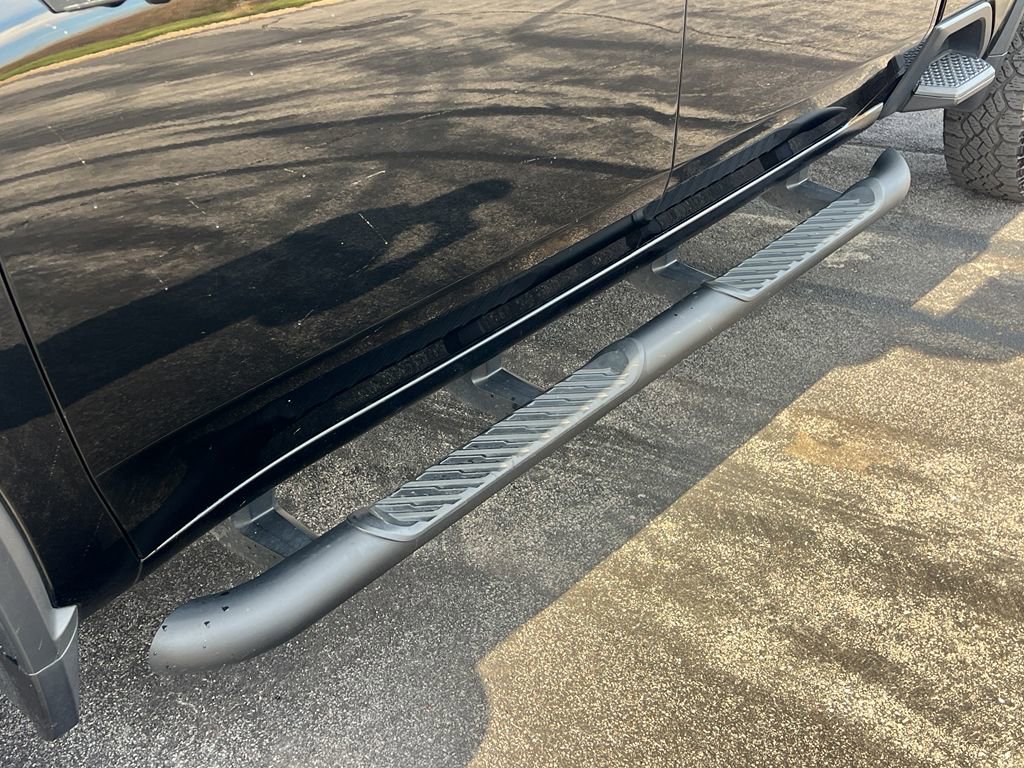 Used 2024 Chevrolet Silverado 3500 LT w/ Midnight Edition image 11