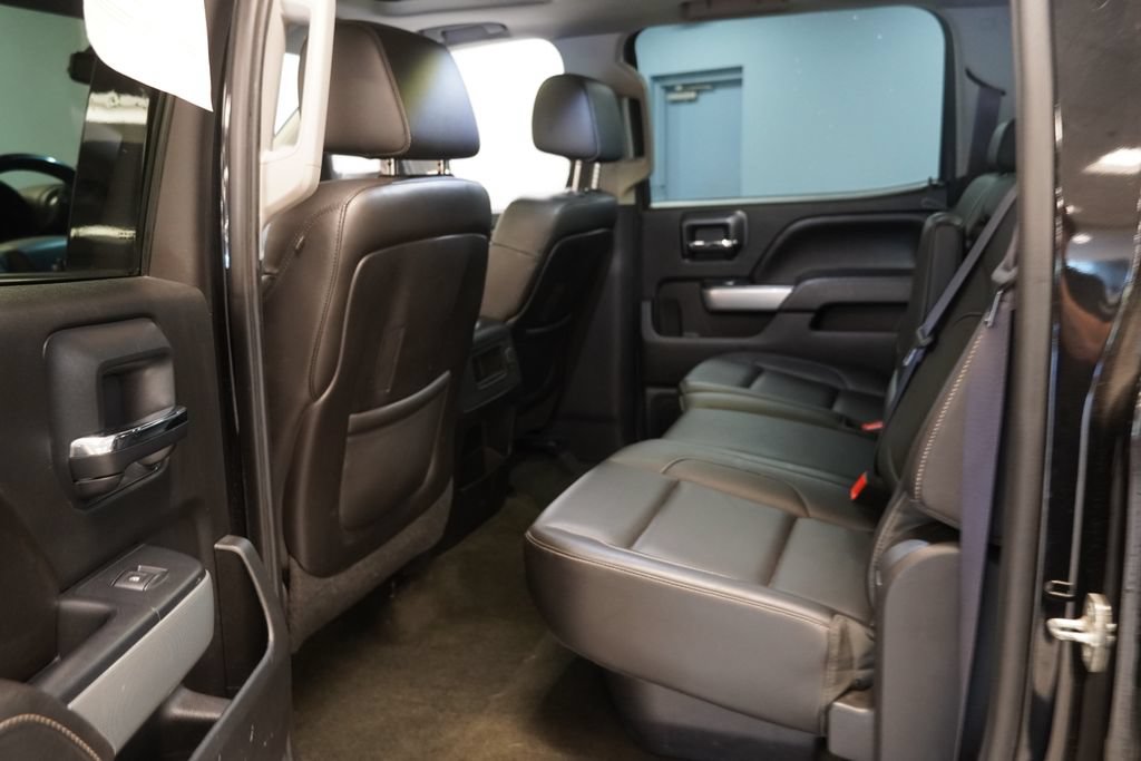 Used 2015 Chevrolet Silverado 2500 LTZ w/ Duramax Plus Package AWD/4WD image 17
