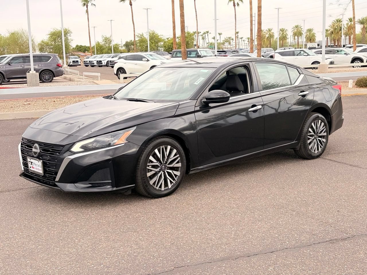Certified 2023 Nissan Altima 2.5 SV FWD image 2