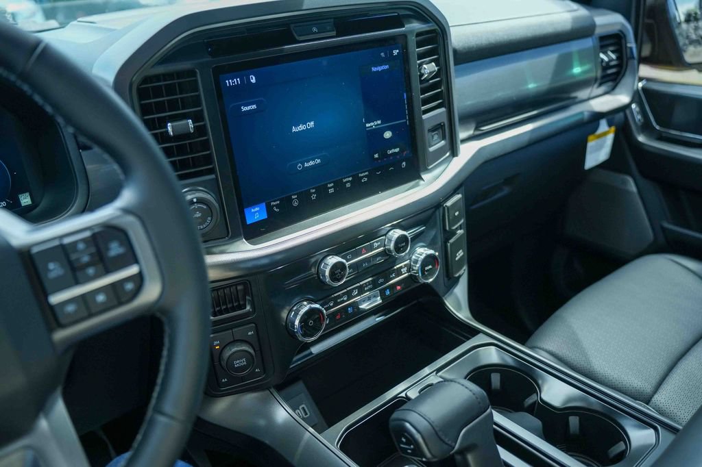 Used 2026 Ford F150 Lariat AWD/4WD image 32