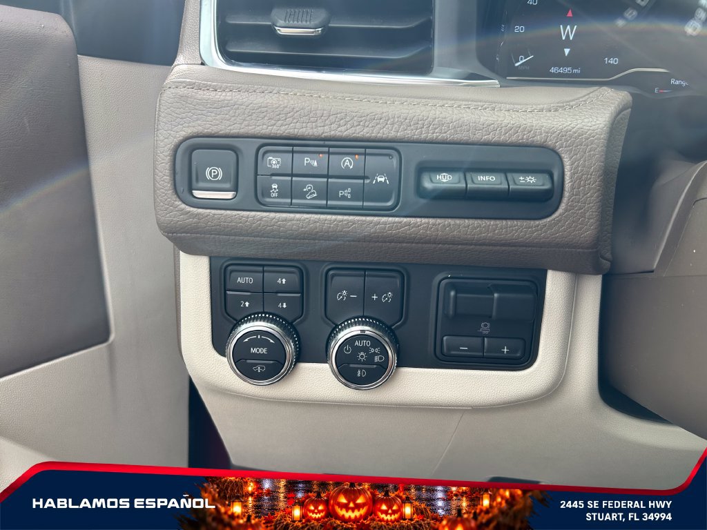 Used 2024 GMC Yukon XL Denali w/ Denali Reserve Package AWD/4WD image 25