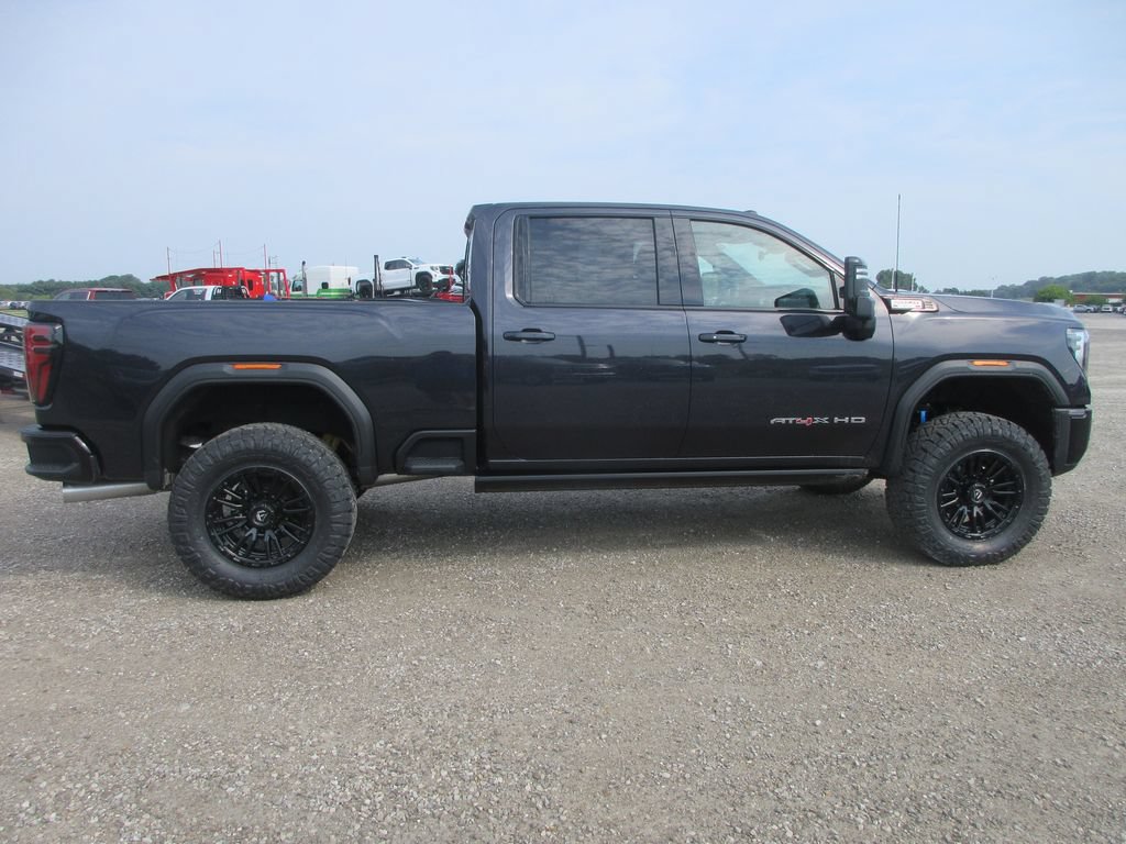 New 2026 GMC Sierra 2500 AT4X AWD/4WD image 3