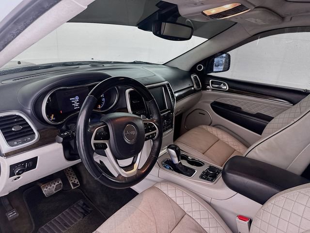 Used 2018 Jeep Grand Cherokee Summit image 9