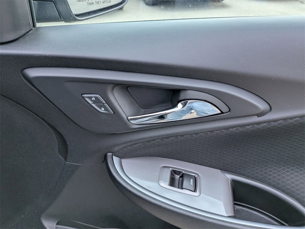 Used 2024 Chevrolet Malibu LT image 29