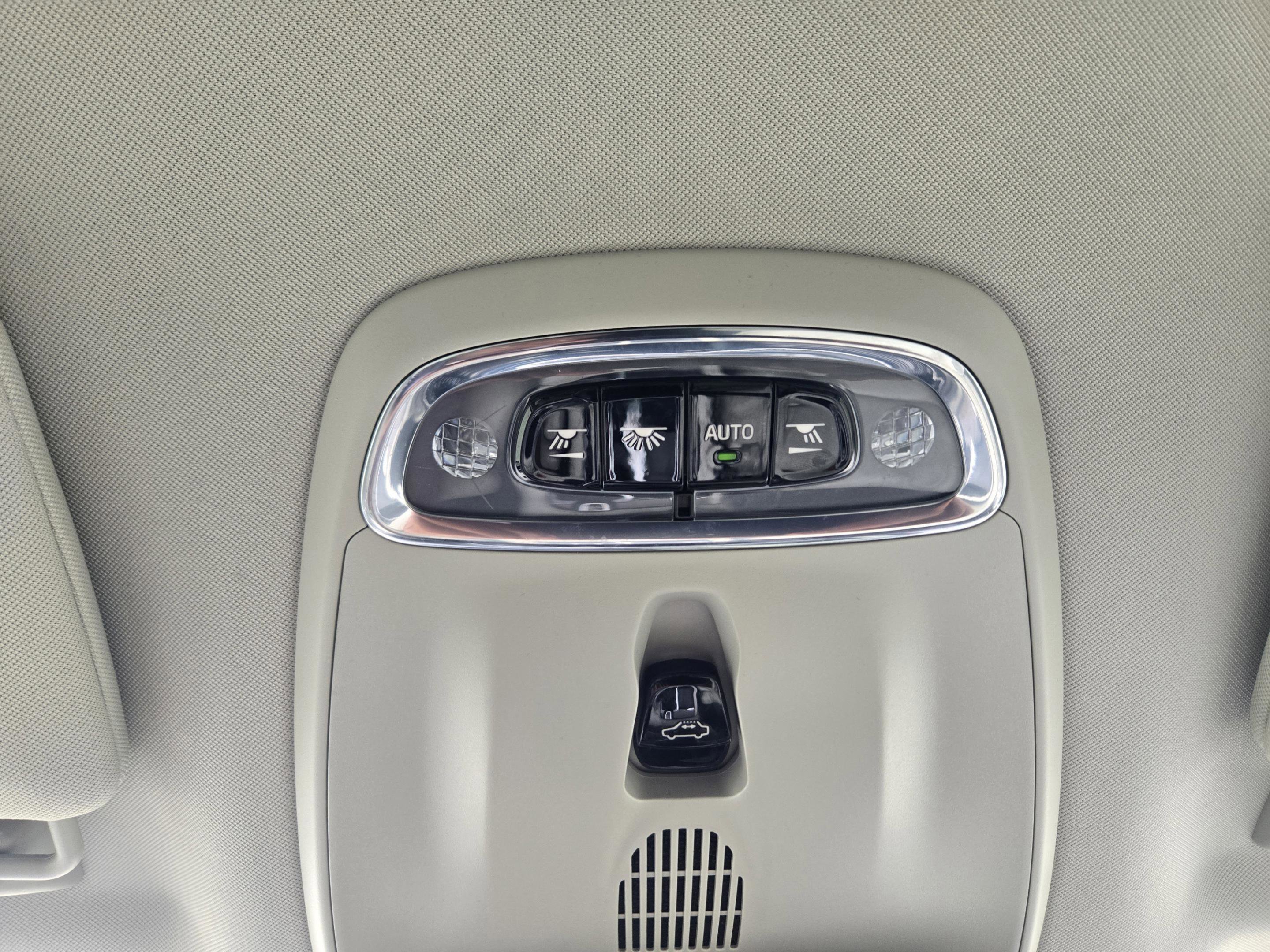 Used 2022 Volvo XC90 T6 Inscription w/ Advanced Package AWD/4WD image 32