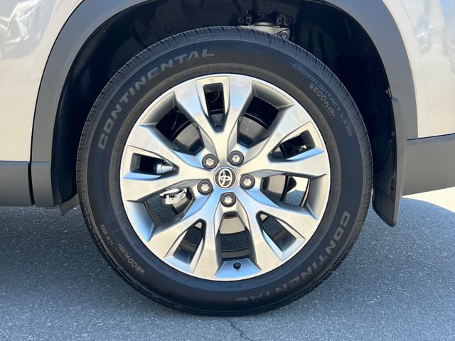 Used 2026 Toyota Grand Highlander FWD image 11