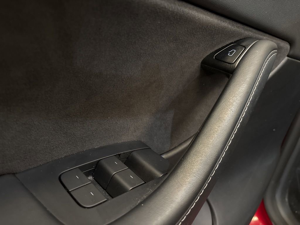Used 2022 Tesla Model Y Long Range image 19
