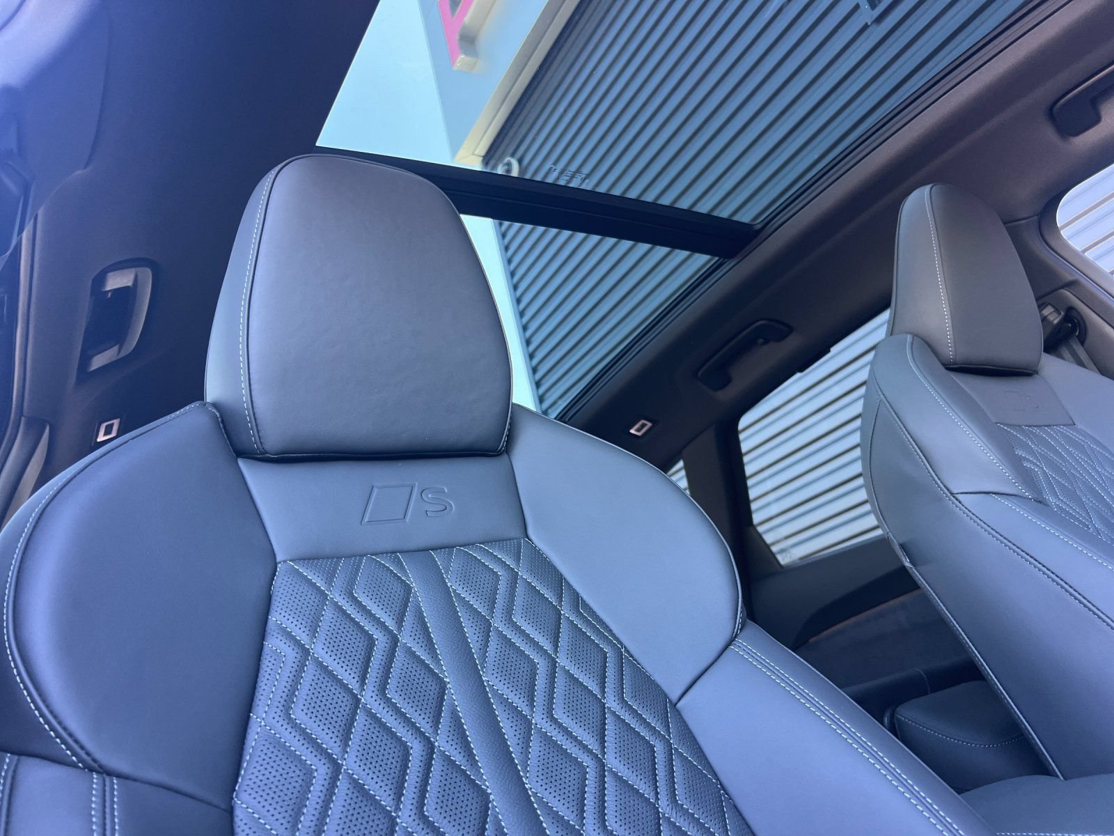 New 2026 Audi SQ5 Premium Plus AWD/4WD image 17