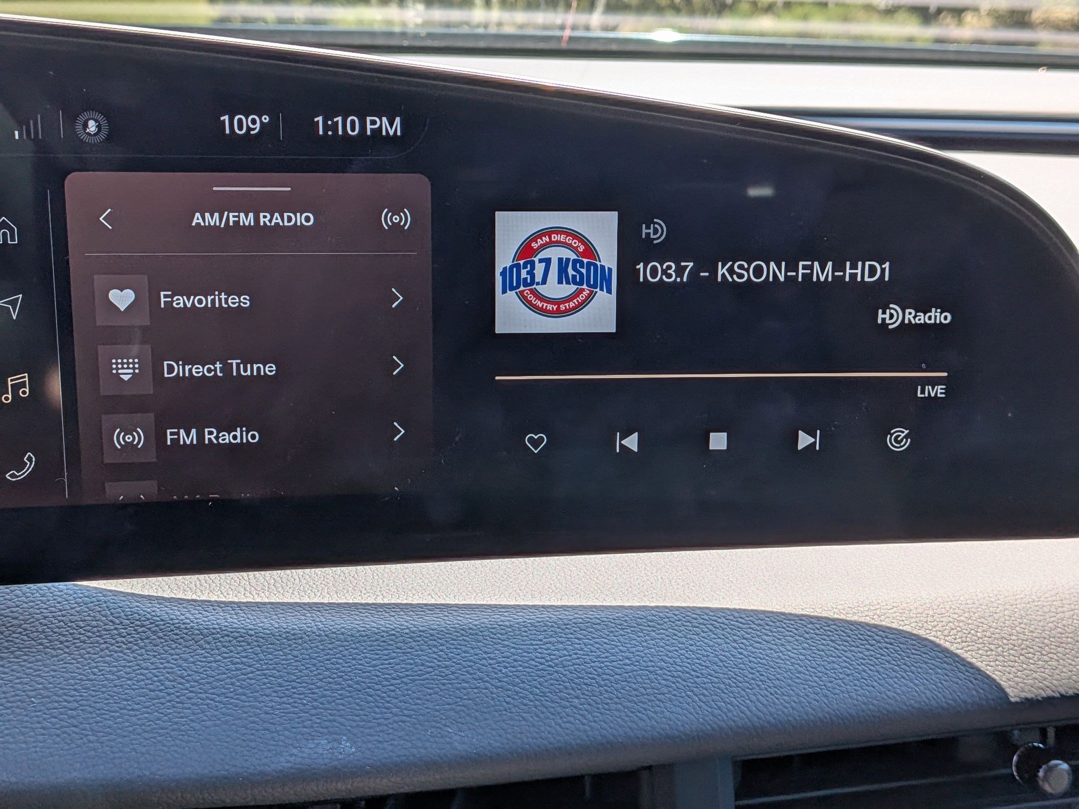 Used 2025 Lucid Air Touring image 22