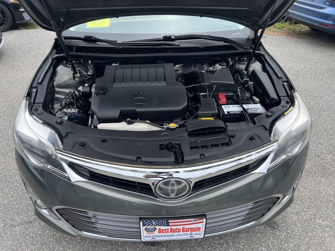 Used 2013 Toyota Avalon Limited w/ Technology Pkg FWD image 33