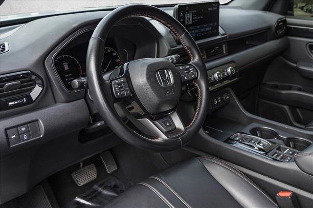 Certified 2024 Honda Pilot TrailSport image 10