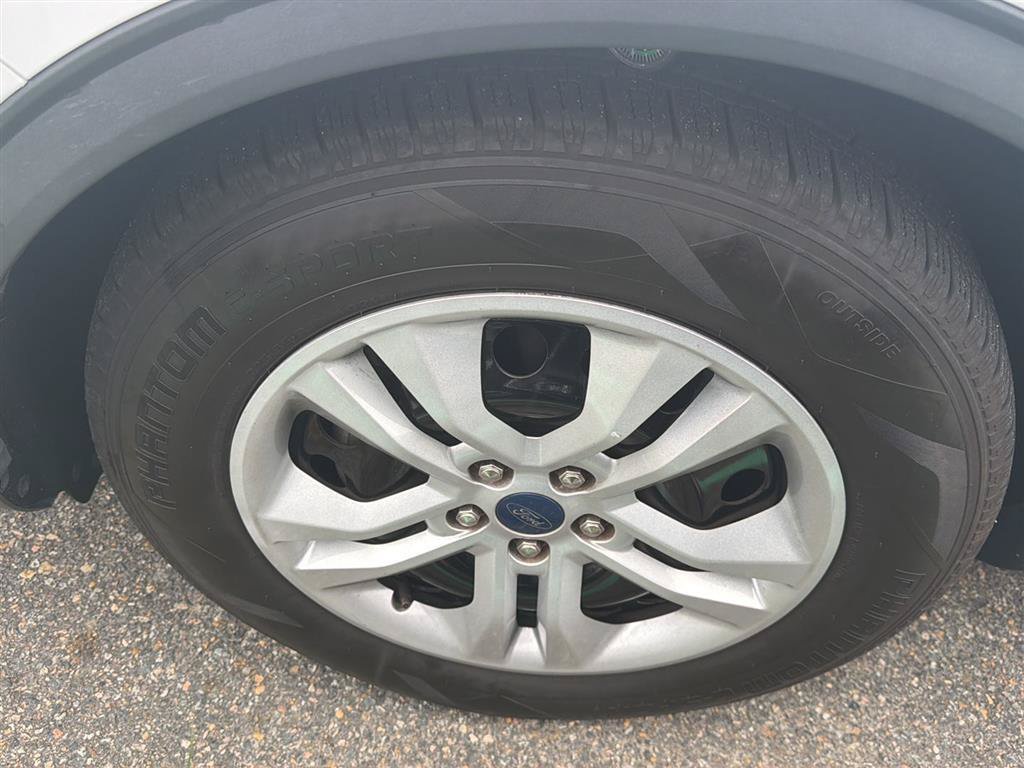 Used 2021 Ford Escape S FWD image 3