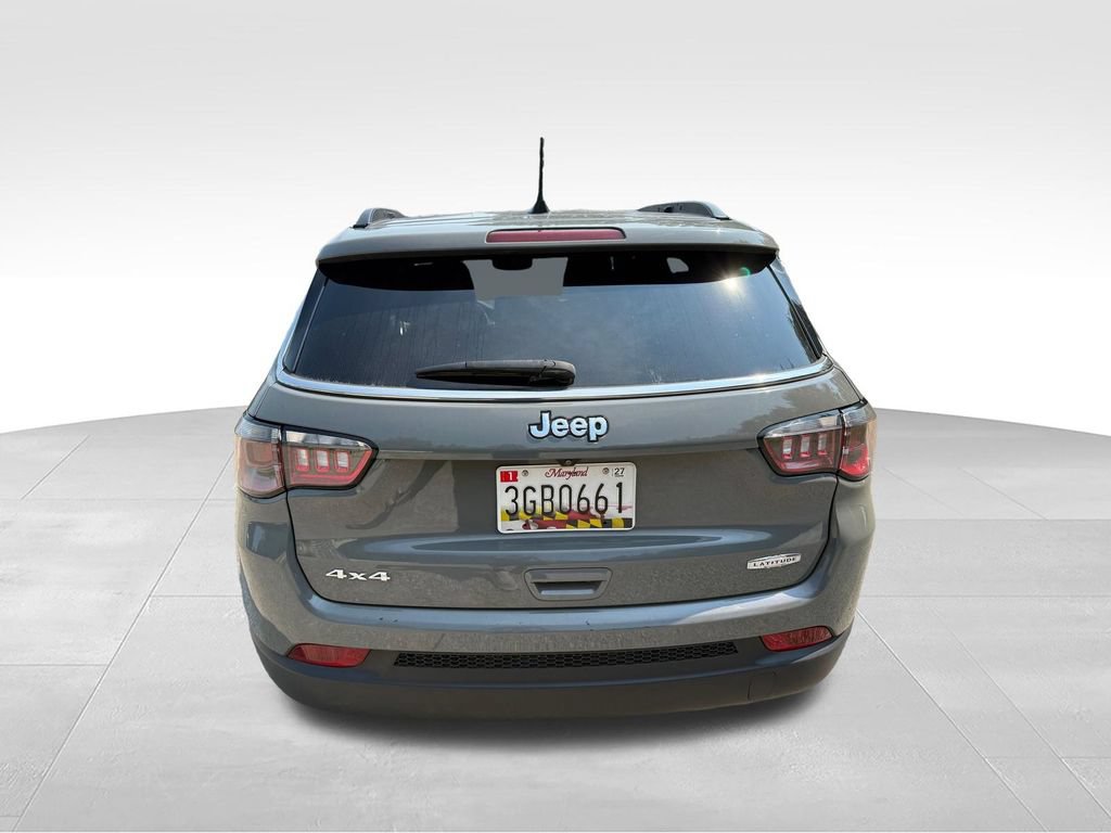 Used 2024 Jeep Compass Latitude AWD/4WD image 5