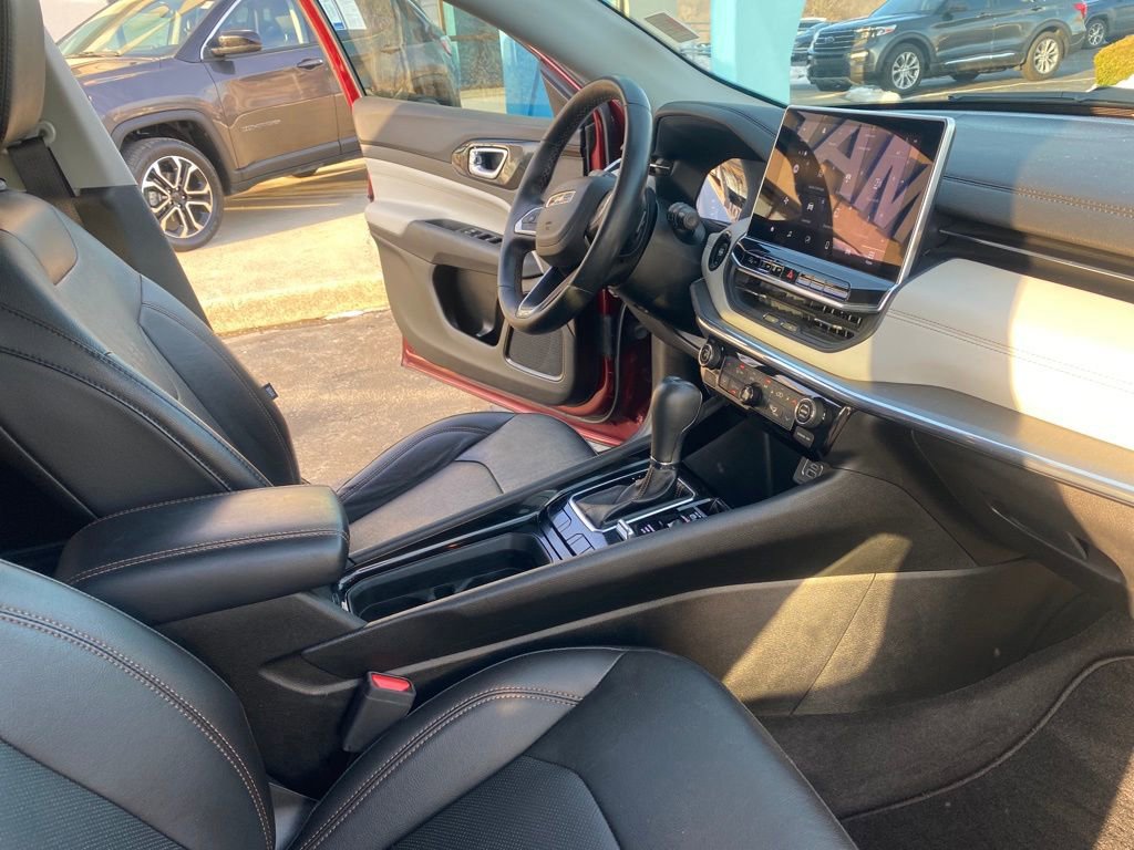 Used 2022 Jeep Compass Limited image 24