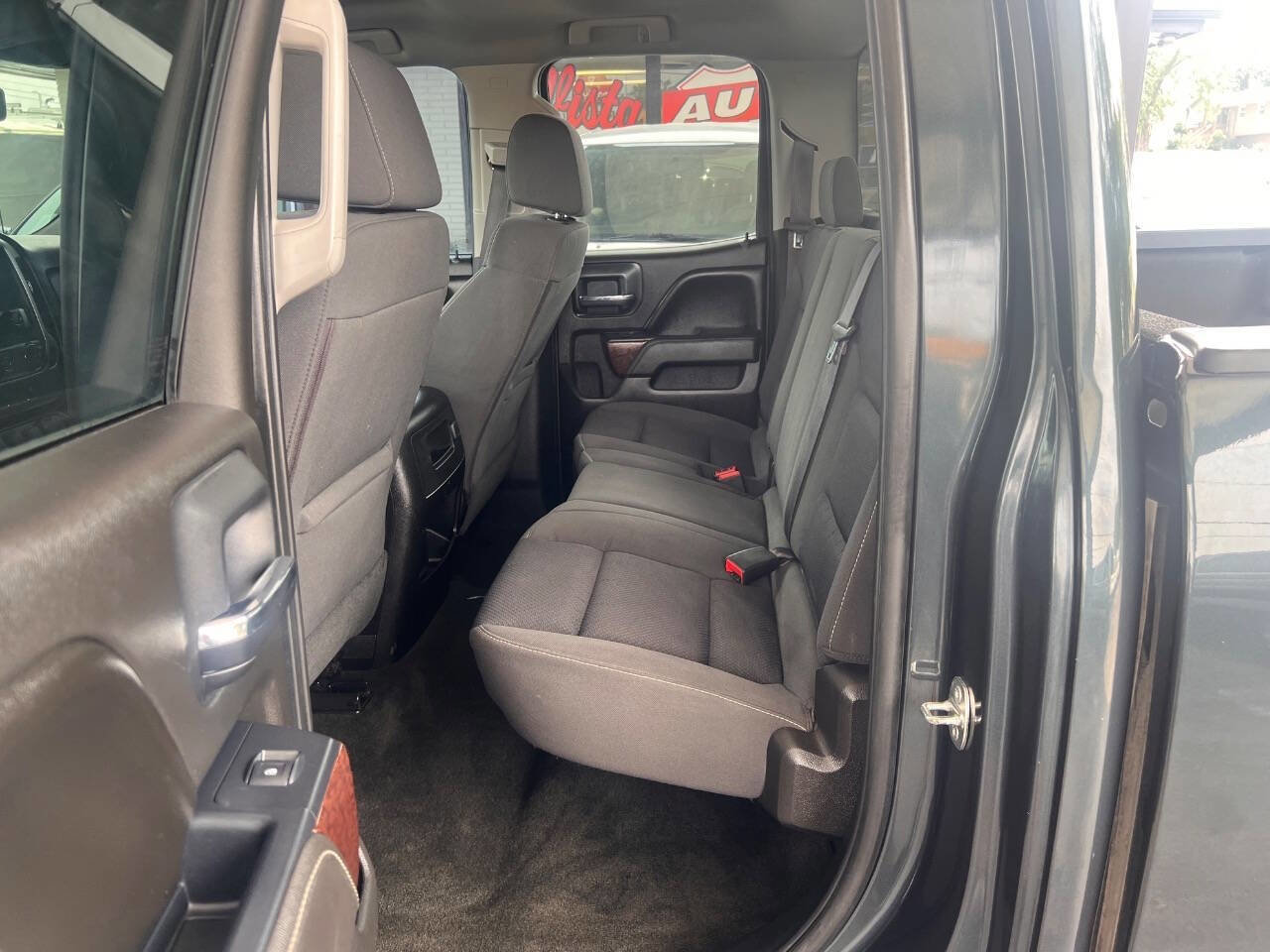 Used 2017 GMC Sierra 1500 SLE w/ SLE Value Package image 11