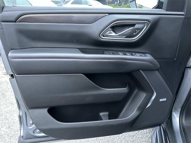 Certified 2021 Chevrolet Suburban RST w/ Luxury Package image 18