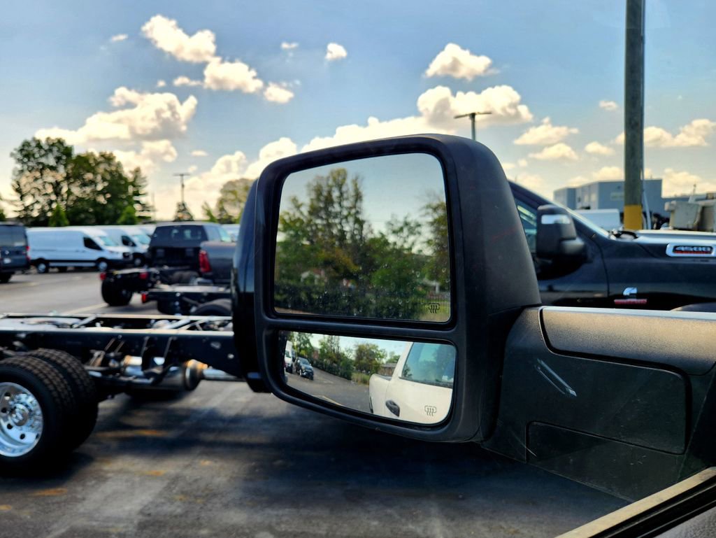 New 2025 RAM 3500 Tradesman image 11