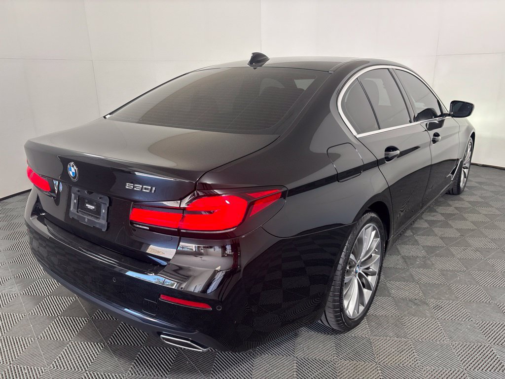 Certified 2023 BMW 530i w/ Convenience Package RWD image 5