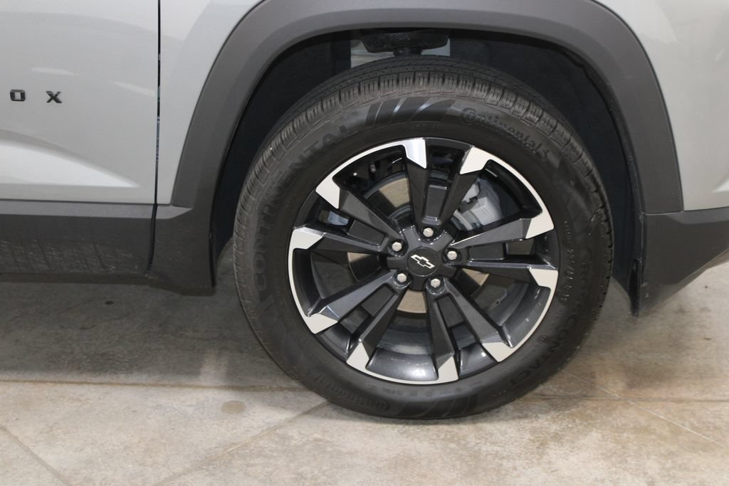 Used 2026 Chevrolet Equinox RS FWD image 50