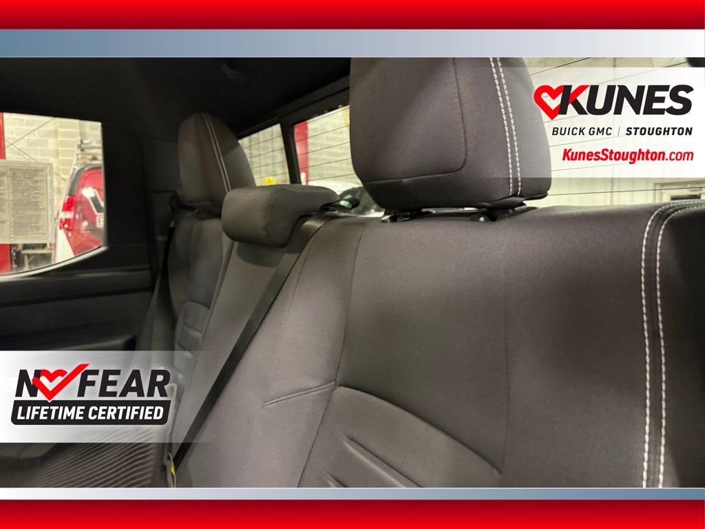 Used 2024 Toyota Tacoma TRD Off-Road image 35