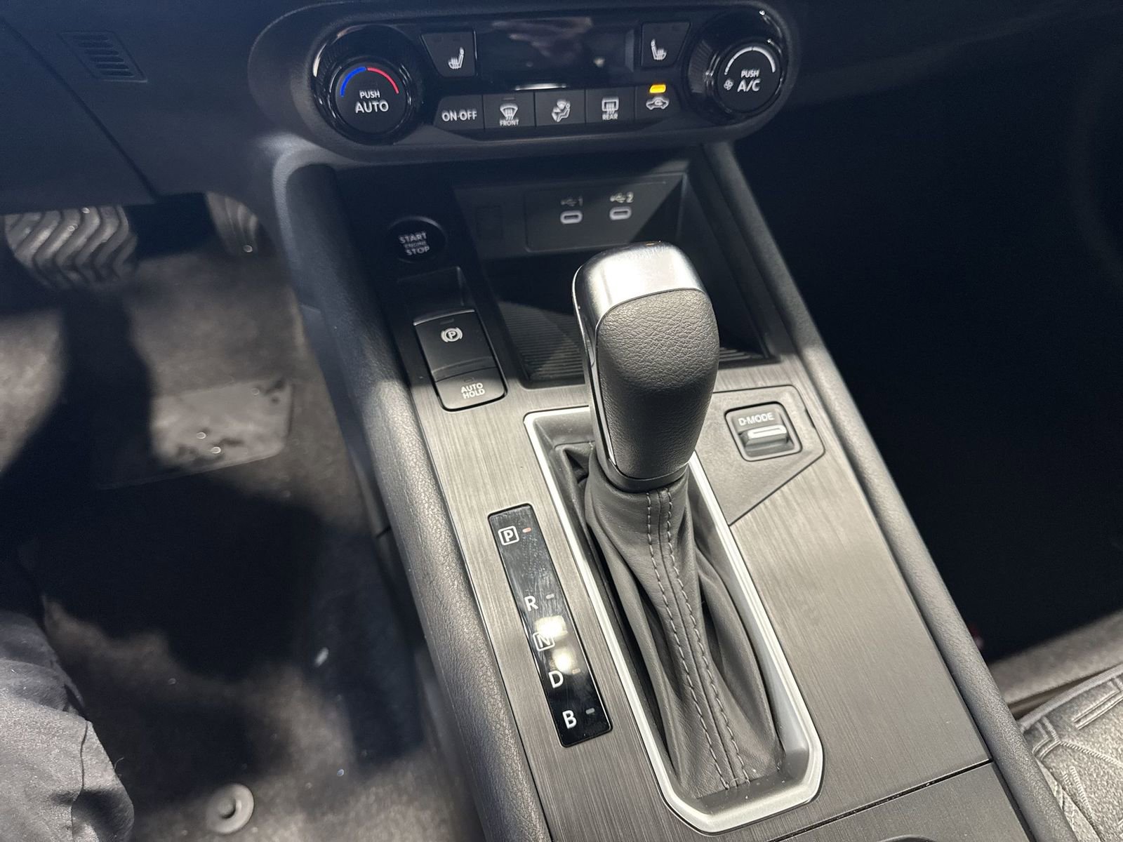 New 2026 Nissan Kicks SV w/ SV Premium Package image 23