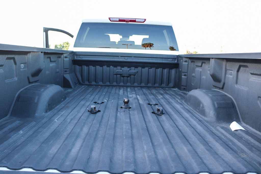 Used 2025 Chevrolet Silverado 3500 LT w/ Safety Package AWD/4WD image 28